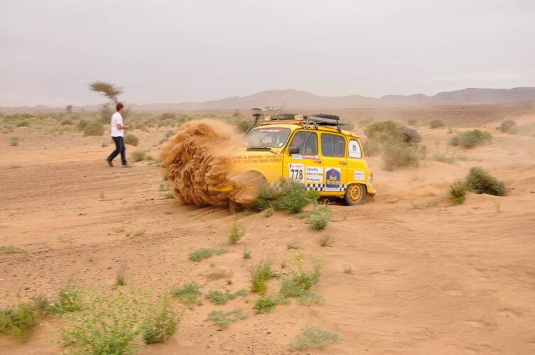 The 4L is about to get stuck in the sand