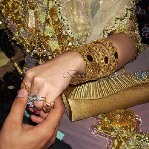 Laaroussa bracelets