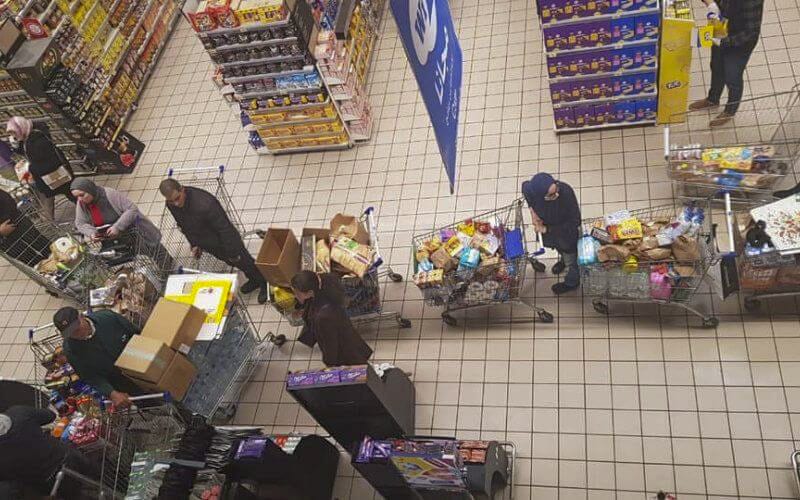 Queue at the supermarket