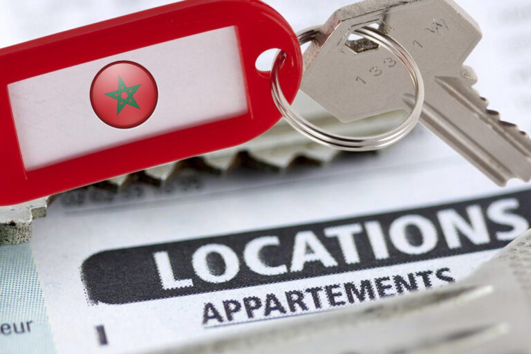 Moroccan key ring and rental lease contract
