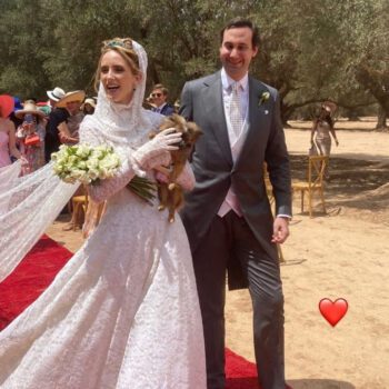Aurèle de Mérode and Estelle Hannet on their way to the altar