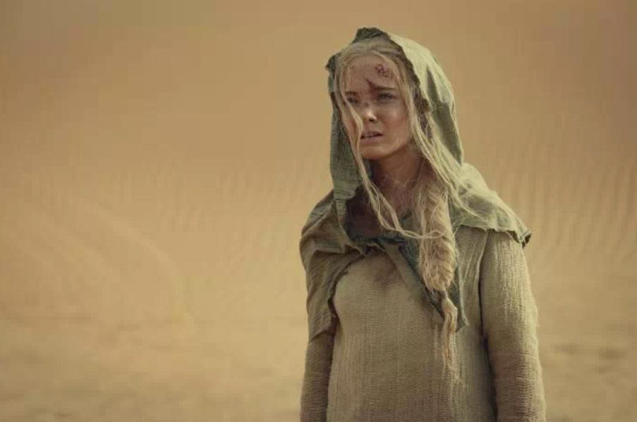 Ciri burnt by the sun in the desert