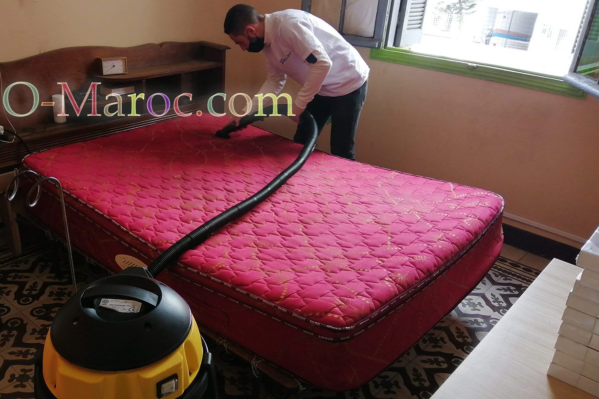 Steam cleaning a mattress at home