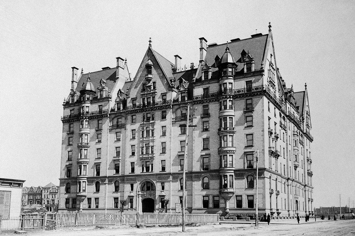 Dakota building 1890
