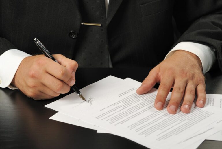 Employment contract for the manager of a single-member limited liability company Signing the employment contract